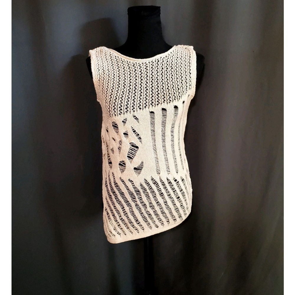 ZARA Cream Asymmetrical Knit Beach Festival Grunge Cut Out Top Size Medium NWT